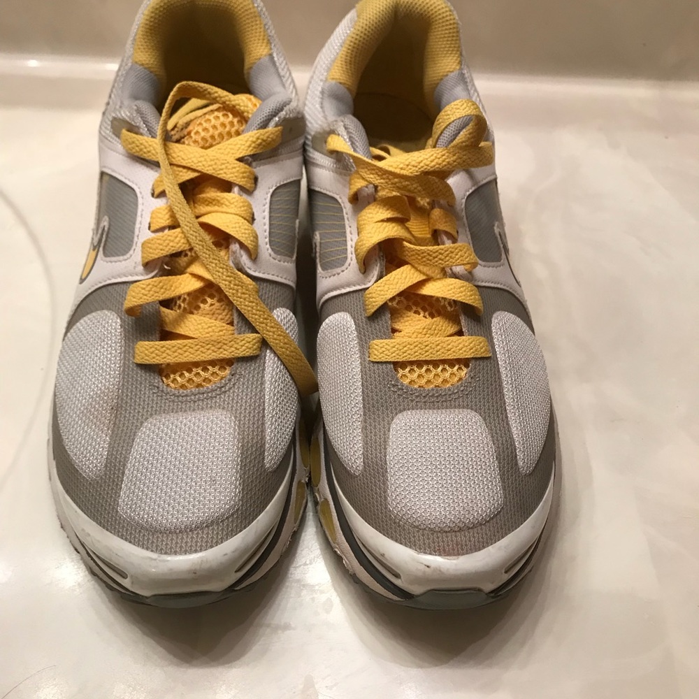 Nike women’s shoes